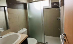 3 bedroom apartment to rent in Agios Dometios