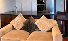 Lovely 2 bedrooms apartment to rent in Acropolis