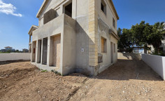 2 bedroom house for sale in Frenaros