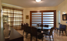 Large 5 bedroom villa with swimming pool for sale in Agia Fyla