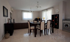 Luxury 2 bedroom furnished apartment with swimming pool for sale in Peyia