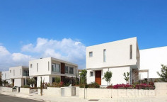 Luxury 3 bed villa for sale in Konia