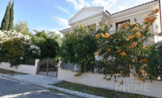 Large 4 bedroom villa for sale in Ypsonas