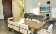 4 bedroom villa for sale in Chloraka
