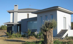 4 bedroom villa with swimming pool for sale in Kakopetria