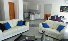 Lovely 3 bedroom villa for sale in Kouklia