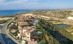 4 bedroom villa with swimming pool for sale in Aphrodite Hills
