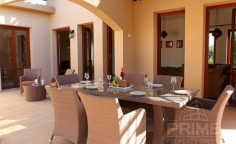 4 bedrooms furnished villa with swimming pool for sale in Aphrodite Hills