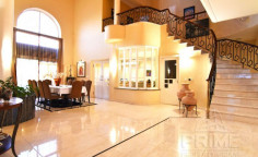 Luxury 6 bedroom villa for sale in Agia Fyla