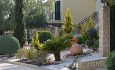 3 bedroom maisonette with swimming pool for sale in Aphrodite Hills 3 bedroom maisonette with swimming pool for sale in Aphrodite Hills