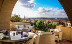 Beautiful 3 bedroom villa with swimming pool for sale in Aphrodite Hills