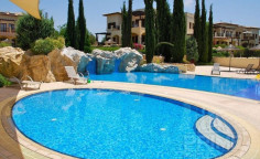 Lovely 3 bedroom apartment with swimming pool for sale in Aphrodite Hills