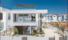 Beautiful 3 bedroom villa for sale in Pernera