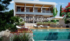 Spacious 3 bedrooms villa with swimming pool for sale in Agios Athanasios