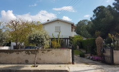 Lovely 4 bedroom house for sale in Aglantzia
