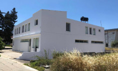 Commercial (building) in Pervolia, Larnaca for sale 