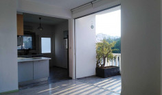 Apartment (penthouse) in Agioi Omologites, Nicosia for sale 