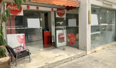 Spacious shop to rent in Agioi Omologites
