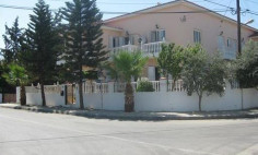 Large 4 bedroom house for sale in Engomi