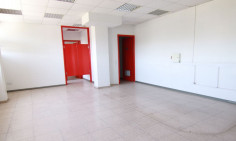 Commercial 2515 m2 for sale in Strovolos