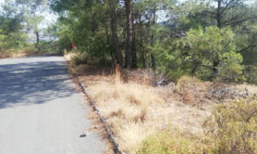 Residential 568 m2 for sale in Moniatis, Limassol