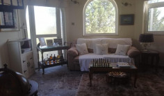 5 bedroom house with swimming pool for sale in Tsada