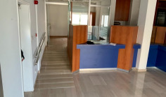 Beautiful shop to rent in Acropolis