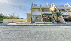 3 bedroom maisonette for sale in Paralimni