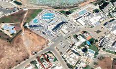 Large 3 bedrooms house for sale in Paralimni