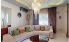6 bedroom furnished house with swimming pool for sale in Argaka