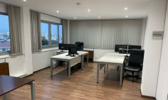 Office 320 m2 to rent in Agios Nicolaos