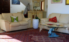 4 bedroom furnished villa for sale in Mesovounia