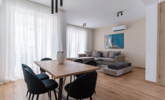 3 bedroom furnished villa with swimming pool to rent in Peyia