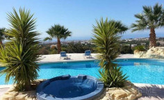 3 bedroom apartment with swimming pool for sale in Mesa Chorio 3 bedroom apartment with swimming pool for sale in Mesa Chorio