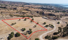 Residential 12993 m2 for sale in Peyia, Paphos