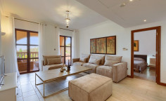 Beautiful 3 bedroom furnished house with swimming pool to rent in Aphrodite Hills