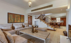 Beautiful 3 bedroom furnished house with swimming pool to rent in Aphrodite Hills