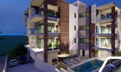 Spacious 3 bedroom penthouse with swimming pool for sale in Mesa Geitonia