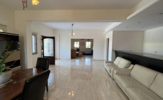 House (detached) in Akrotiri, Limassol for rent 