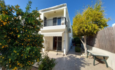 Beautiful 3 bedroom furnished apartment for sale in Universal