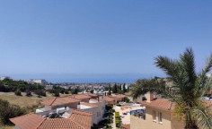 3 bedroom penthouse with swimming pool for sale in Peyia