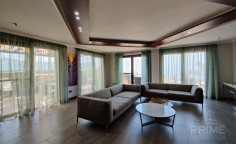 3 bedroom penthouse with swimming pool for sale in Peyia
