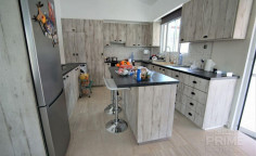 3 bedroom bungalow with swimming pool for sale in Mathikoloni 3 bedroom bungalow with swimming pool for sale in Mathikoloni
