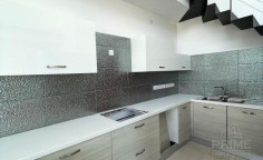Spacious 4 bedrooms apartment with swimming pool for sale in Potamos tis Germasogeias