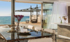 5 bedroom villa for sale in Chloraka