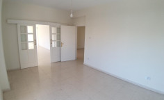 Spacious 3-bedroom penthouse in Drosia area, Larnaca 