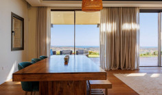 Luxury 4 bedroom house with swimming pool to rent in Parekklisia