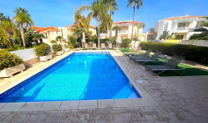 4 bedroom furnished house with swimming pool for sale in Kapparis