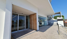 Commercial (shop) in Germasoyia Tourist Area, Limassol for sale 