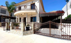 Luxury 3 bedrooms house for sale in Erimi